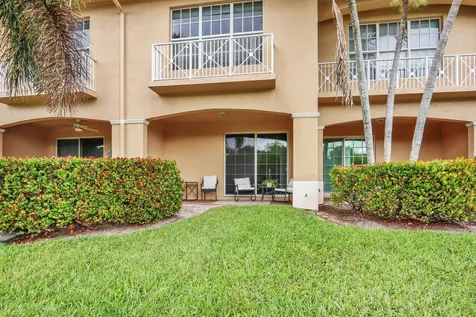 4559 Artesa Way Palm Beach Gardens FL 33418