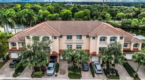 4559 Artesa Way Palm Beach Gardens FL 33418