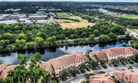 4559 Artesa Way Palm Beach Gardens FL 33418