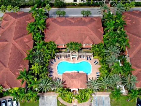 4559 Artesa Way Palm Beach Gardens FL 33418