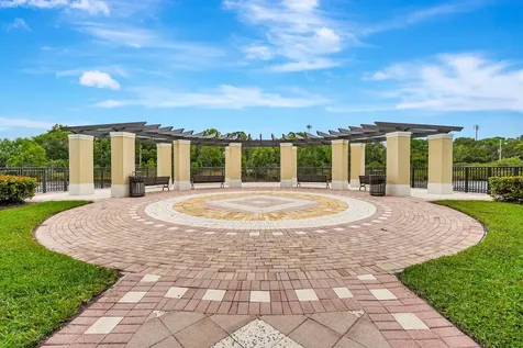 4559 Artesa Way Palm Beach Gardens FL 33418