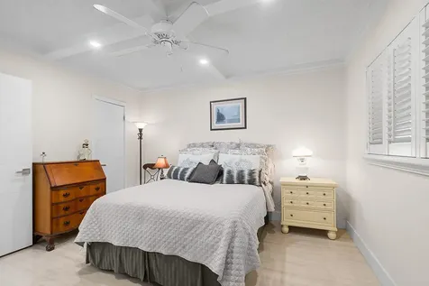 20 Yacht Club Drive North Palm Beach FL 33408