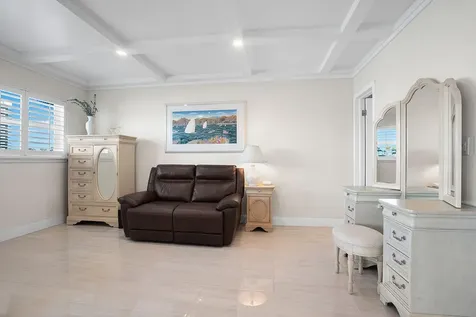 20 Yacht Club Drive North Palm Beach FL 33408