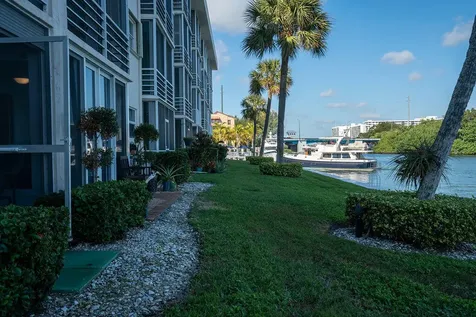 20 Yacht Club Drive North Palm Beach FL 33408
