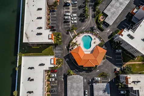 20 Yacht Club Drive North Palm Beach FL 33408