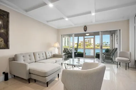 20 Yacht Club Drive North Palm Beach FL 33408