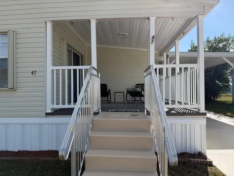 47 El Camino Real Port Saint Lucie FL 34952