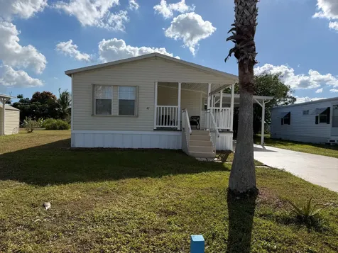47 El Camino Real Port Saint Lucie FL 34952
