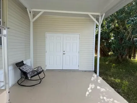 47 El Camino Real Port Saint Lucie FL 34952