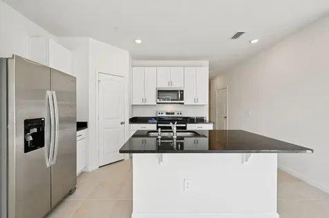 598 Salisbury Circle Fort Pierce FL 34982