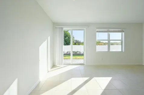 598 Salisbury Circle Fort Pierce FL 34982