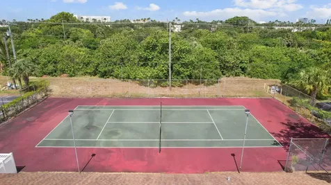 470 NW 20th Street Boca Raton FL 33431