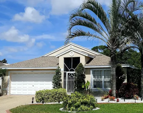 1768 Sawgrass Circle Greenacres FL 33413