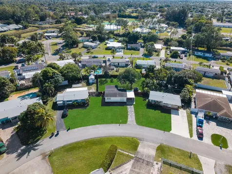 5580 Maypop Road West Palm Beach FL 33415
