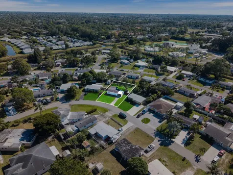 5580 Maypop Road West Palm Beach FL 33415