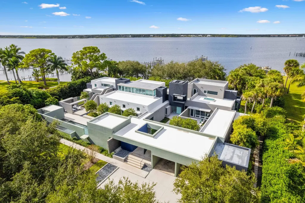1924 Nw Shore Terrace Stuart FL 34994