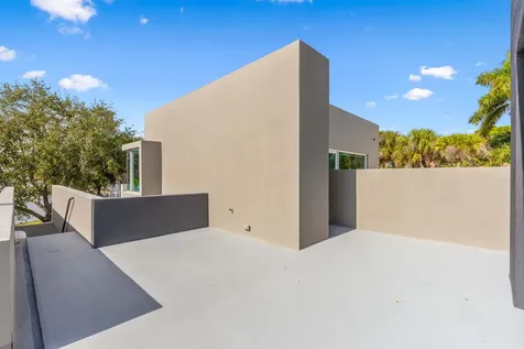 1924 Nw Shore Terrace Stuart FL 34994