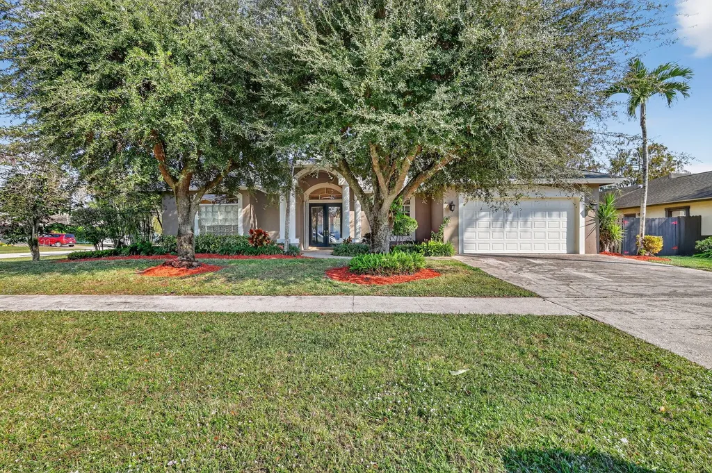 1500 Firethorn Drive Wellington FL 33414