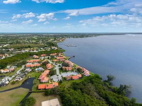 3501 Se Sandpiper Court Port Saint Lucie FL 34952