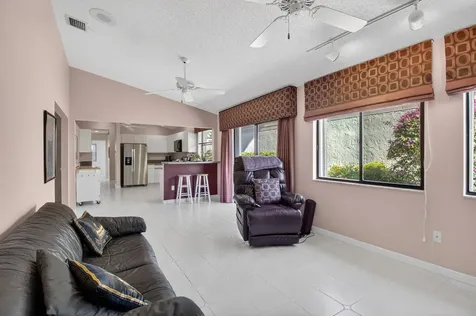 2570 Nw 13th Street Delray Beach FL 33445