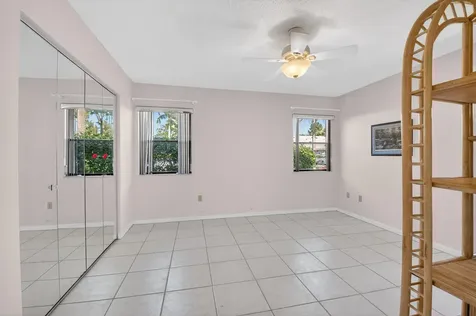 2570 Nw 13th Street Delray Beach FL 33445