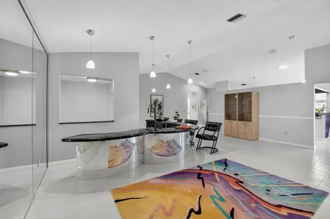 2570 Nw 13th Street Delray Beach FL 33445