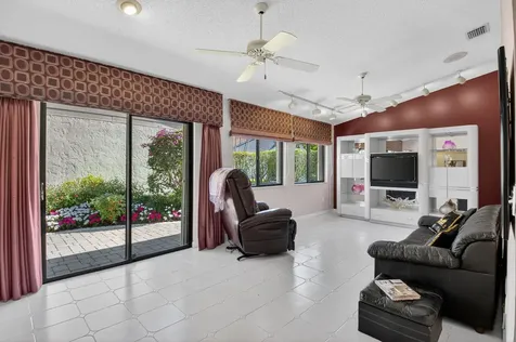 2570 Nw 13th Street Delray Beach FL 33445