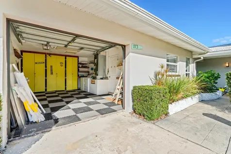 113 Park Lane Hypoluxo FL 33462