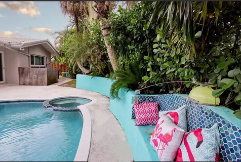 113 Park Lane Hypoluxo FL 33462