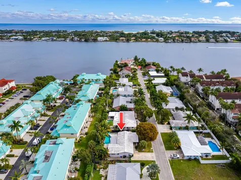 113 Park Lane Hypoluxo FL 33462
