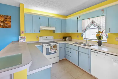 1402 Nebraska Avenue Fort Pierce FL 34950