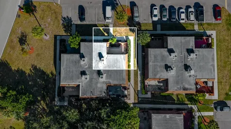1402 Nebraska Avenue Fort Pierce FL 34950