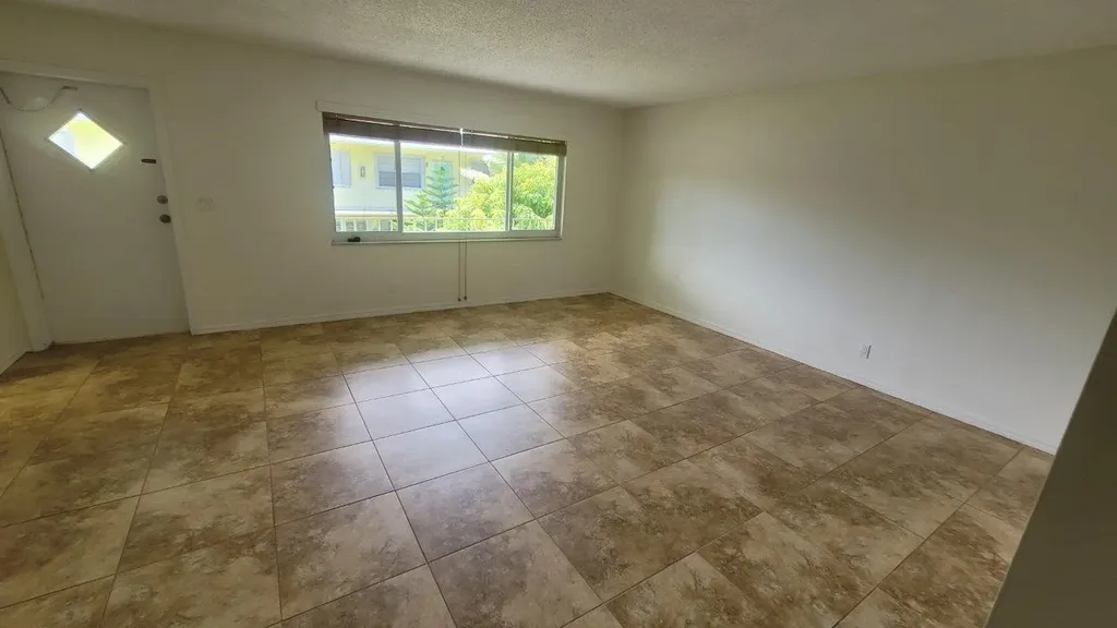 222 N Federal Highway Lake Worth Beach FL 33460
