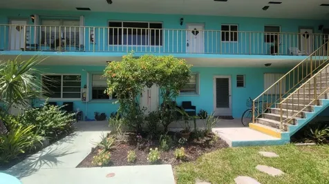 222 N Federal Highway Lake Worth Beach FL 33460