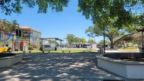 222 N Federal Highway Lake Worth Beach FL 33460