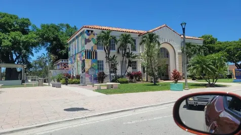 222 N Federal Highway Lake Worth Beach FL 33460