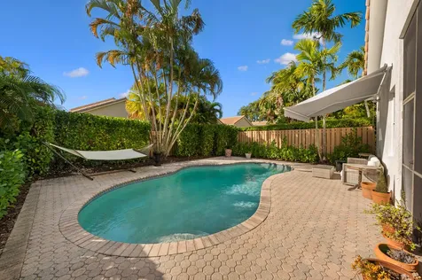 6667 Nw 25th Avenue Boca Raton FL 33496