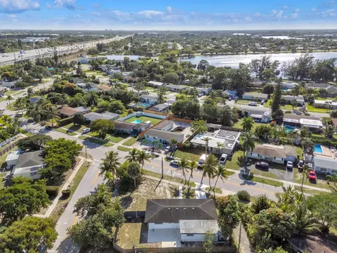 1908 Moor Drive Lake Worth Beach FL 33461