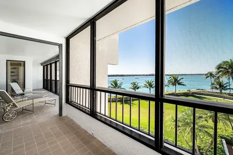 2824 Se Dune Drive Stuart FL 34996