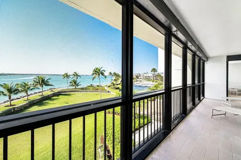 2824 Se Dune Drive Stuart FL 34996