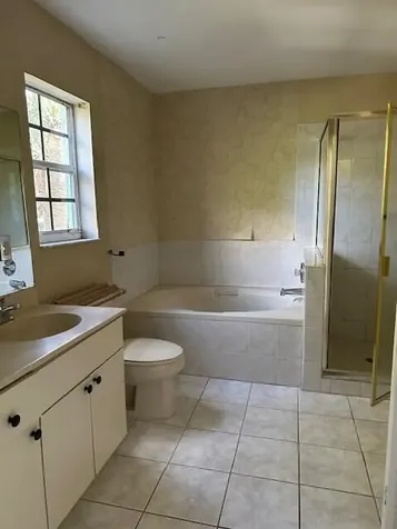 4172 Pine Hollow Circle Greenacres FL 33463