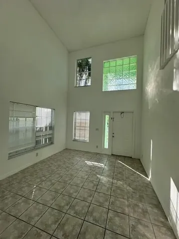 4172 Pine Hollow Circle Greenacres FL 33463