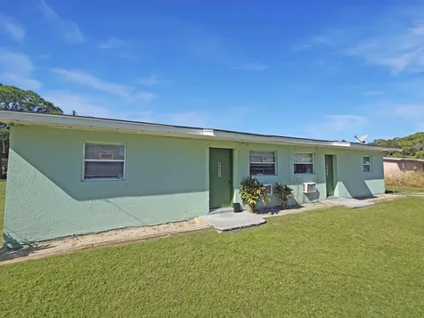 8656 64th Court Vero Beach FL 32967