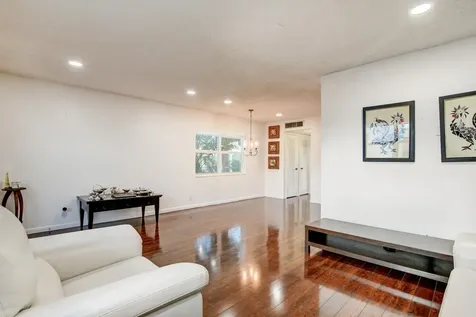 42 Burgundy A Delray Beach FL 33484