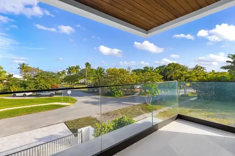 1099 Ne 4th Avenue Boca Raton FL 33432