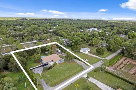 12895 53rd Road The Acreage FL 33411