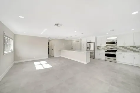 14737 Edna Way Delray Beach FL 33484