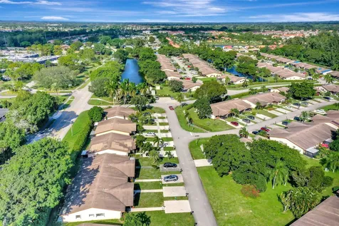 14737 Edna Way Delray Beach FL 33484