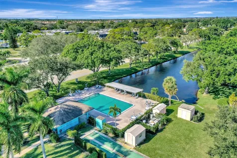 14737 Edna Way Delray Beach FL 33484