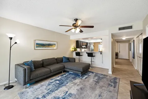 3075 E Gardens East Drive Palm Beach Gardens FL 33410